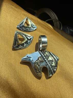 Thomas Singer Navajo Sterling Silver & Gold Overlay Bear Pendant and Earring Set